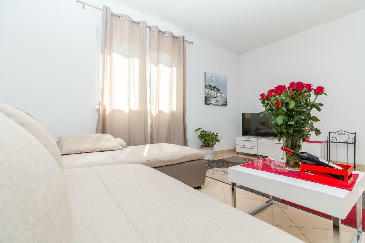 Apartment Jurasin Kastela Luaran gambar